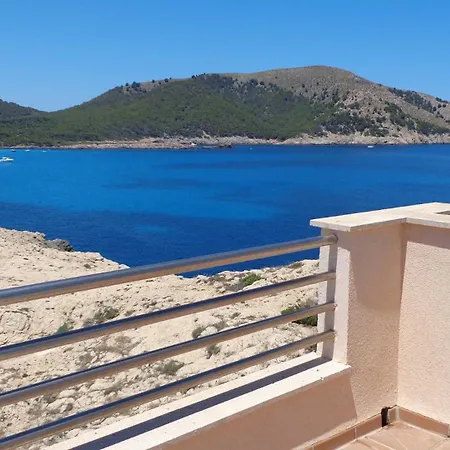 Cala Lliteras 4 *